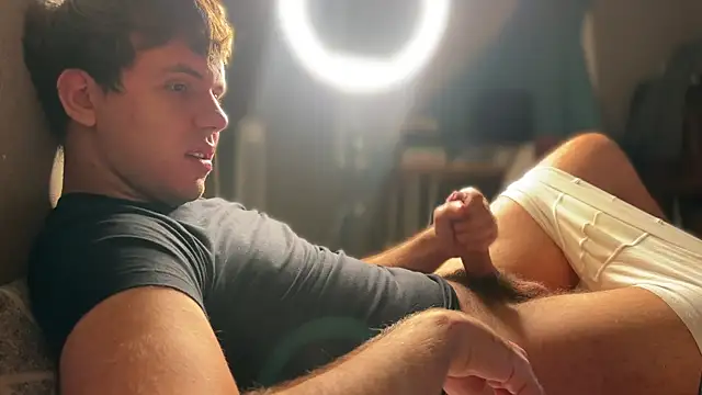 Snapshot of mynameischris chatting on October 22, 12:00 am mynameischris online show from October 22, 12:00 am