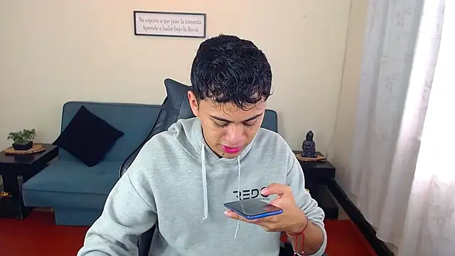 Alancum7 online show from December 19, 12:56 pm