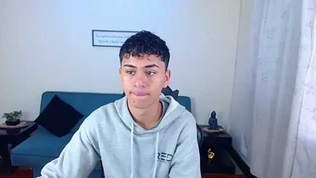 Alancum7 online show from December 20, 12:56 pm