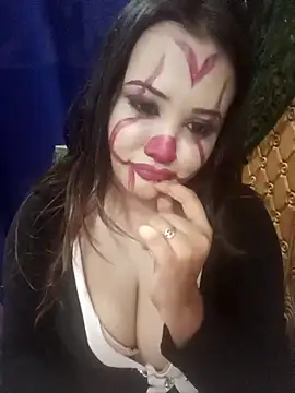 Beauty Queen Soniya online show from October 30, 3:35 pm