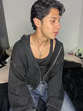 ErosDominant online show from April 4, 11:35 pm