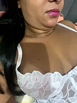 Brunamorenago online show from January 11, 11:15 am