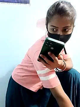 Payal G online show from December 2, 4:46 pm