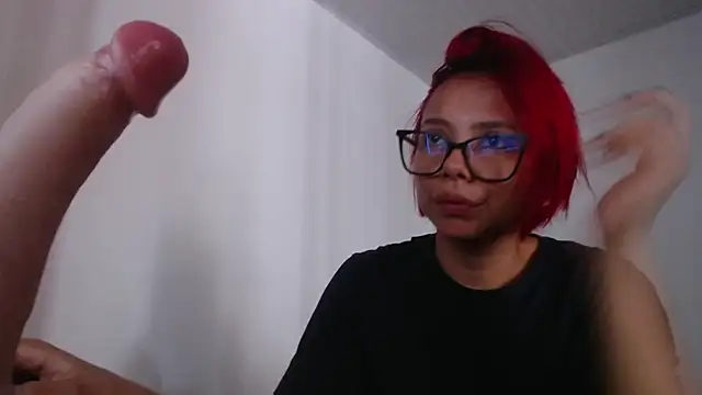 Snapshot of firer-red69 chatting on October 15, 3:34 pm firer-red69 online show from October 15, 3:34 pm