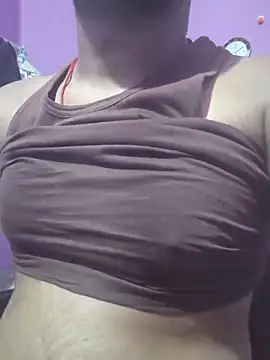 Snapshot of Y0ur_Slave chatting on November 6, 11:33 am Y0ur Slave online show from November 6, 11:33 am