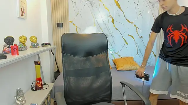 Snapshot of JacobBlackwell_ chatting on January 18, 7:06 pm JacobBlackwell online show from January 18, 7:06 pm