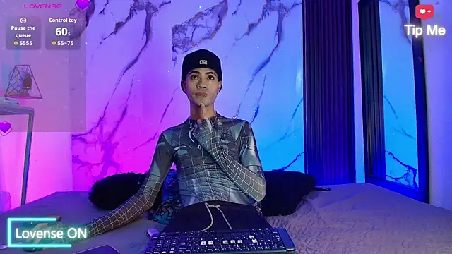 Snapshot of JacobBlackwell_ chatting on February 12, 3:34 am JacobBlackwell online show from February 12, 3:34 am