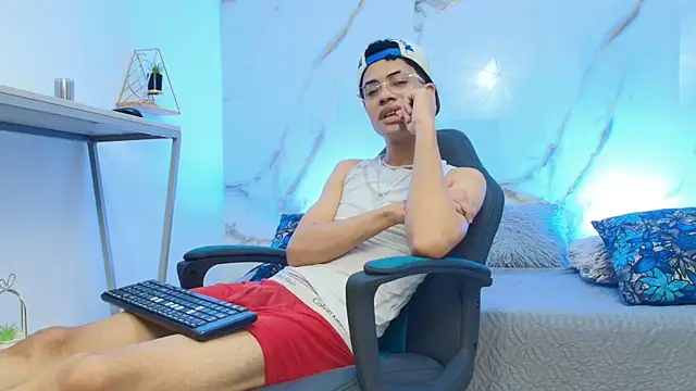 Snapshot of JacobBlackwell_ chatting on March 2, 7:15 am JacobBlackwell online show from March 2, 7:15 am