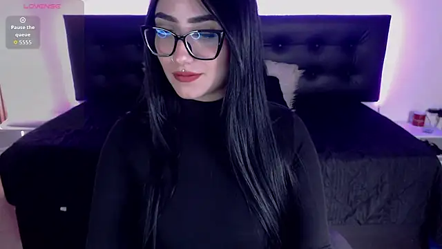 SeleneMore online show from March 25, 7:53 pm