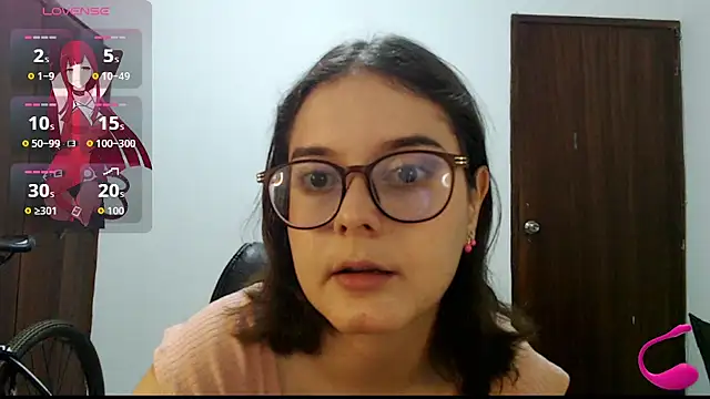 Snapshot of CarlaLorez chatting on October 20, 2:50 pm CarlaLorez online show from October 20, 2:50 pm