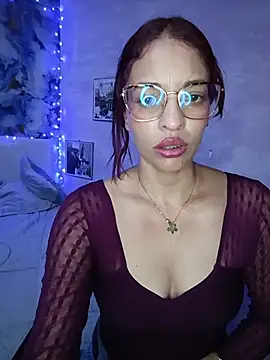 cerecita anna online show from July 7, 11:31 pm