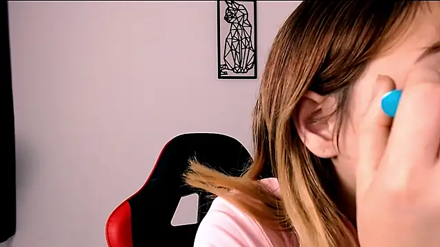 EmuOtori online show from January 7, 12:29 pm