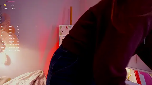 LureOfEva online show from February 28, 8:32 pm