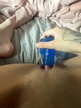 Snapshot of babygirl1906 chatting on October 24, 3:14 am babygirl1906 online show from October 24, 3:14 am