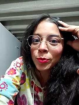 Snapshot of Eloisa_smith chatting on October 25, 5:26 am Eloisa smith online show from October 25, 5:26 am