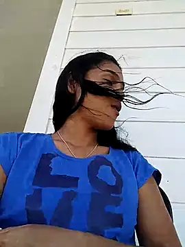 Emily playboy1 online show from November 4, 6:07 pm