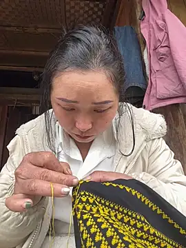 miemie-xx online show from December 17, 2:28 am