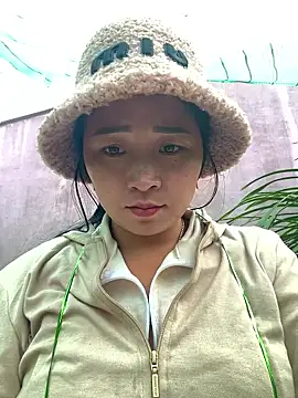 miemie-xx online show from January 13, 1:44 am