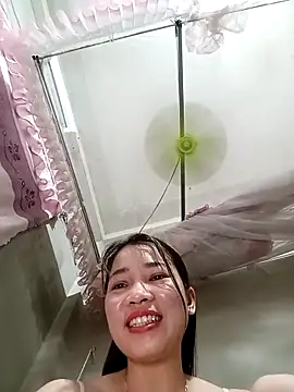 ladzy sexy online show from April 15, 6:04 pm