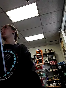 Snapshot of Cassaroll333 chatting on November 16, 3:28 pm Cassaroll333 online show from November 16, 3:28 pm