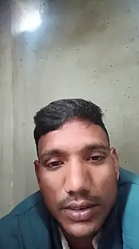 BiggerDickGuy online show from December 18, 3:01 am