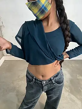 Snapshot of Rani_hot2 chatting on October 16, 7:53 am Rani hot2 online show from October 16, 7:53 am