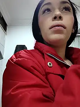 AbbyLewiis online show from December 17, 2:39 am