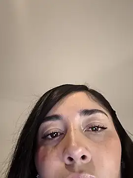 AbbyLewiis online show from January 7, 2:36 am