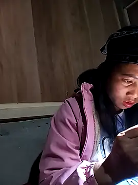 jerry-xx online show from March 17, 7:50 pm