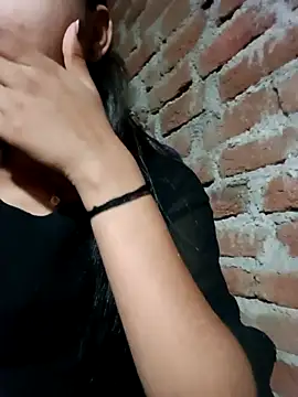 Snapshot of Gb_sunena chatting on October 21, 8:31 pm Gb sunena online show from October 21, 8:31 pm