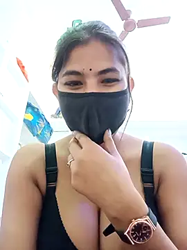 Hot radhaji online show from December 18, 5:08 pm