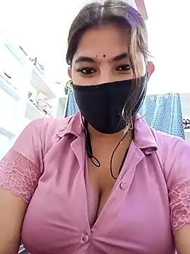 Hot radhaji online show from March 25, 2:23 pm