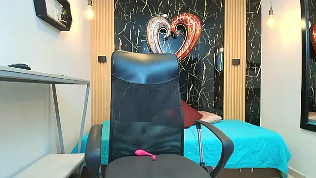 Snapshot of SamanthaFox_8 chatting on February 28, 11:22 am SamanthaFox 8 online show from February 28, 11:22 am