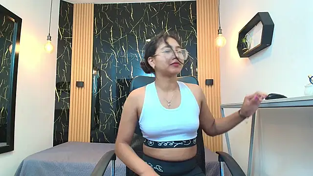 Snapshot of SamanthaFox_8 chatting on March 14, 11:59 am SamanthaFox 8 online show from March 14, 11:59 am