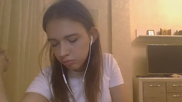 CeyaLier online show from October 15, 6:08 pm