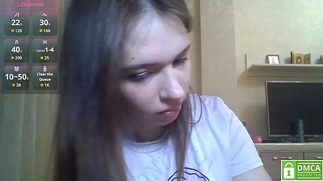 Snapshot of CeyaLier chatting on February 6, 8:12 pm CeyaLier online show from February 6, 8:12 pm