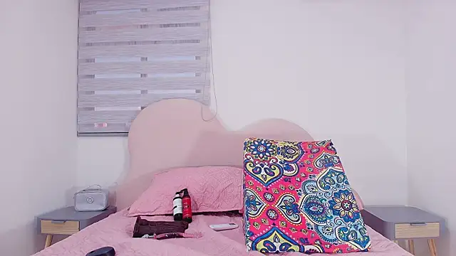 lu mystic online show from December 14, 11:59 am