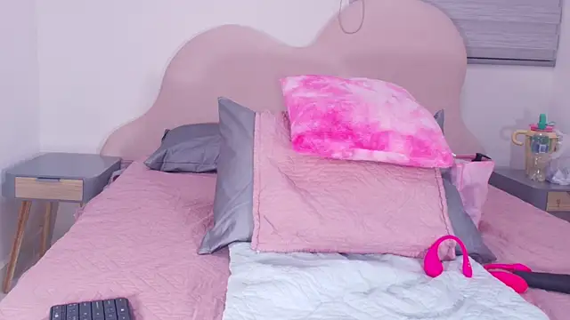 lu mystic online show from April 10, 4:06 am