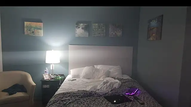 Snapshot of Fuck-Buddy-4U chatting on July 11, 11:50 pm Fuck-Buddy-4U online show from July 11, 11:50 pm