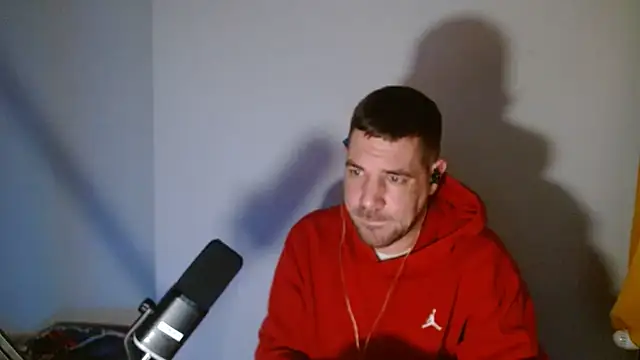 chibrax918 online show from December 15, 2:27 am