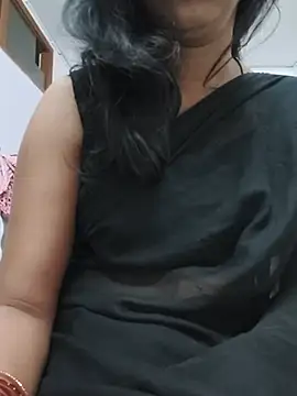 Snapshot of Janu-hasena chatting on June 27, 1:43 am Janu-hasena online show from June 27, 1:43 am