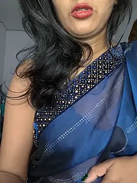Snapshot of Janu-hasena chatting on July 2, 6:03 pm Janu-hasena online show from July 2, 6:03 pm