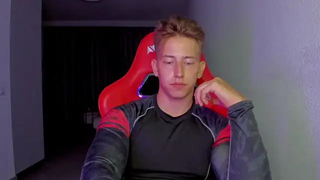 find0m master online show from November 12, 8:41 pm