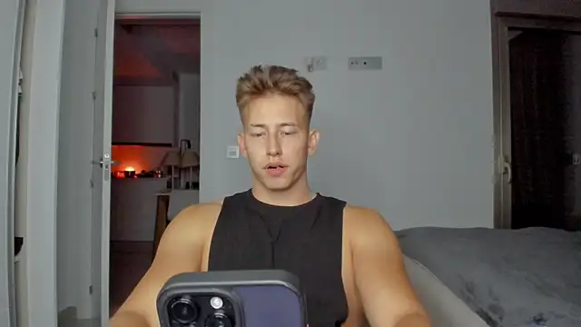 find0m master online show from December 16, 10:15 pm