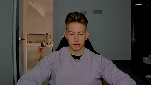 find0m master online show from March 29, 11:32 am