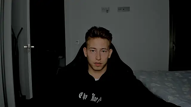 find0m master online show from April 8, 6:41 pm