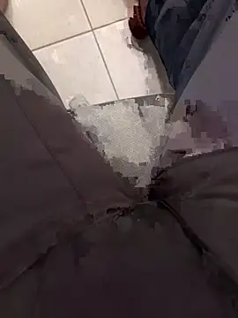 Snapshot of oralin chatting on October 21, 6:41 pm oralin online show from October 21, 6:41 pm