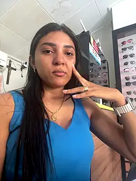 Snapshot of oralin chatting on November 1, 1:24 pm oralin online show from November 1, 1:24 pm