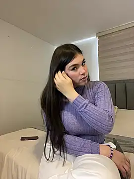 Isabella LaRue online show from January 18, 6:55 pm