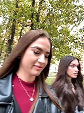 MayaGlow online show from October 19, 11:22 am